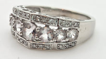 Cargar imagen en el visor de la galería, 2171 Vintage: 9ct White Gold Pink Morganites 24 Natural Diamonds Openwork Ring
