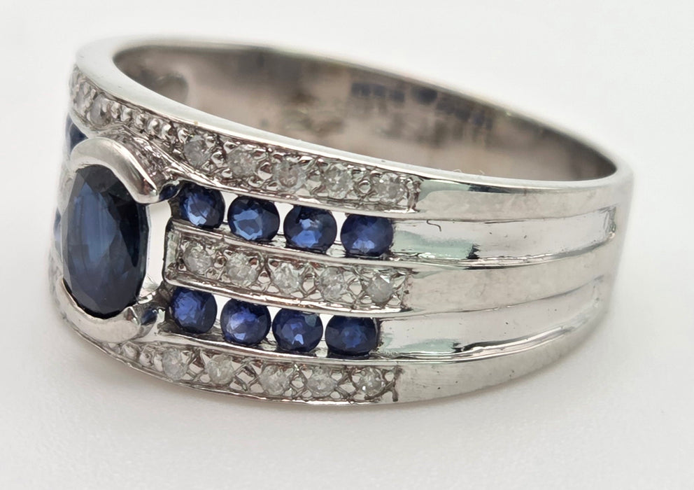 6462 Vintage: Art Deco Style 9ct White Gold Blue Sapphires Natural Diamonds Ring