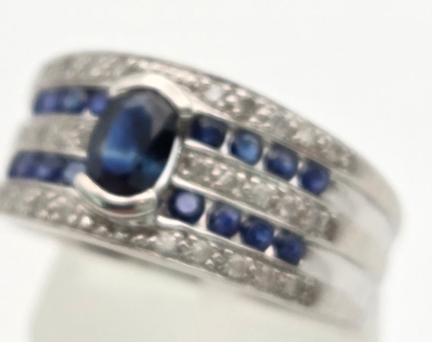 6462 Vintage: Art Deco Style 9ct White Gold Blue Sapphires Natural Diamonds Ring