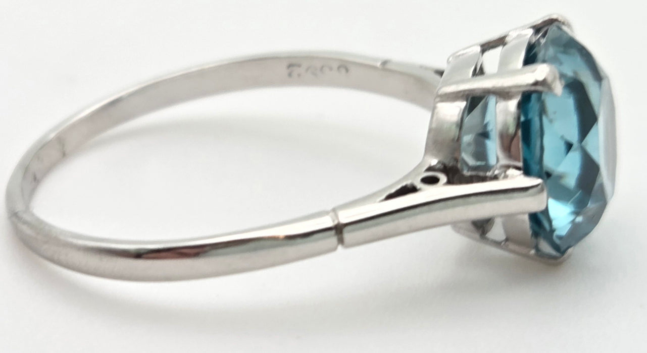 2191 Platinum Round Faceted Cut Blue Zircon Single Stone Ring