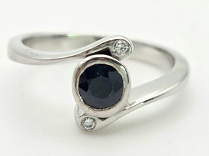 2204 Vintage: 18ct White Gold Blue Sapphire Diamond Bypass Ring