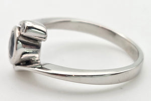 2204 Vintage: 18ct White Gold Blue Sapphire Diamond Bypass Ring