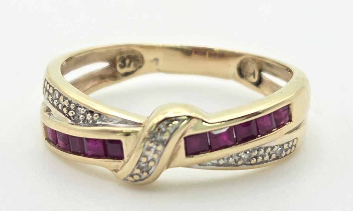 6468 Vintage: 9ct Gold Rubies Natural Diamonds Crossover Dress/Stacker Ring