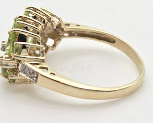 2272 Vintage: 9ct Gold Peridots Natural Diamonds Cluster Ring