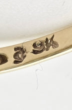 Cargar imagen en el visor de la galería, 2272 Vintage: 9ct Gold Peridots Natural Diamonds Cluster Ring
