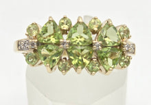 Cargar imagen en el visor de la galería, 2272 Vintage: 9ct Gold Peridots Natural Diamonds Cluster Ring
