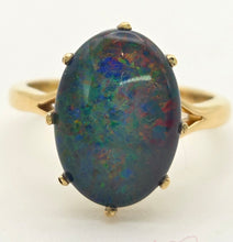 Load image into Gallery viewer, 18ct Gold AustralianCabochon  Black Opal Single Stone Ring
