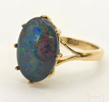 Load image into Gallery viewer, 18ct Gold AustralianCabochon  Black Opal Single Stone Ring
