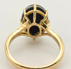 18ct Gold AustralianCabochon  Black Opal Single Stone Ring