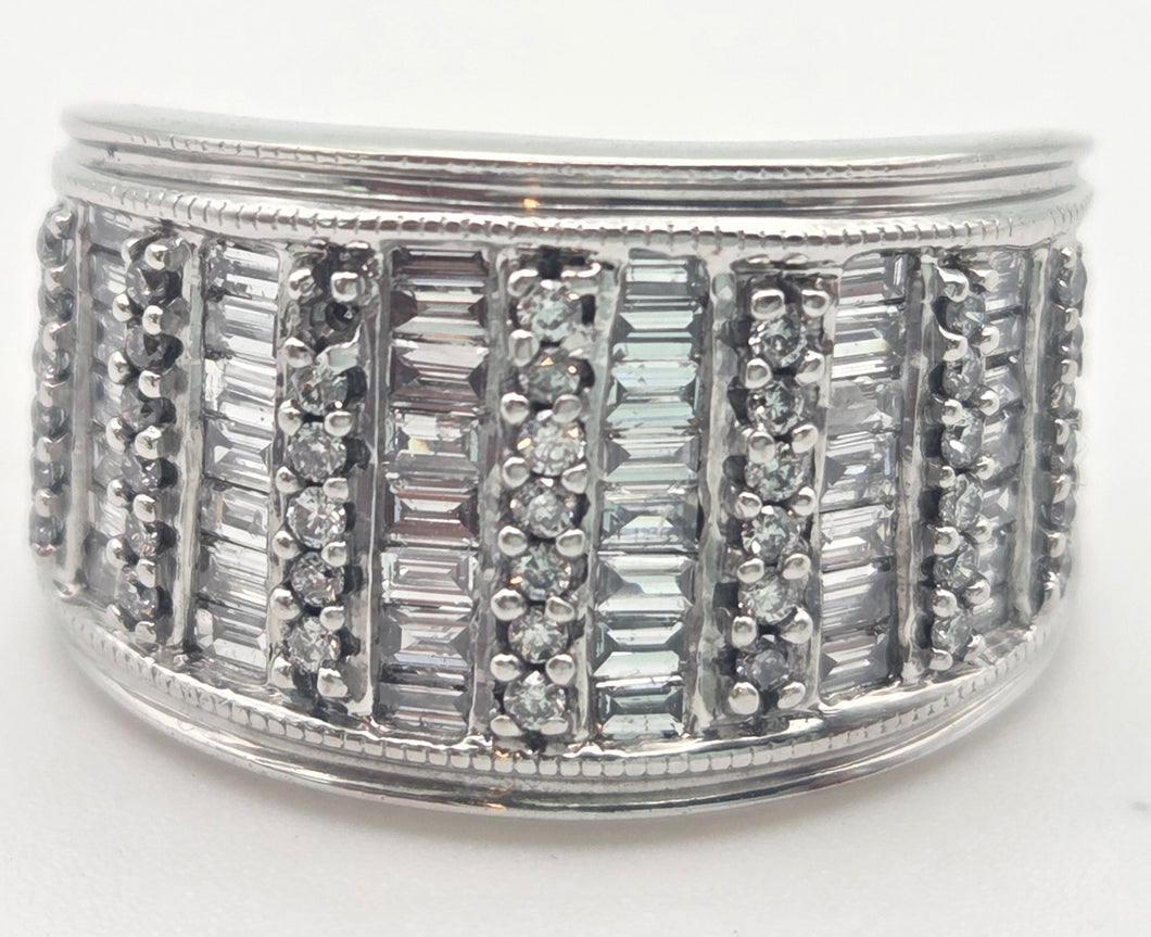 1870 18ct White Gold 87 Natural Sparkling  Diamonds (1.65ct) Statement ring