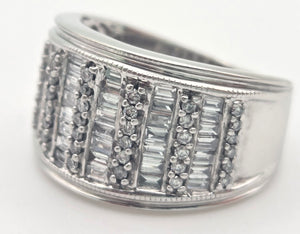 1870 18ct White Gold 87 Natural Sparkling  Diamonds (1.65ct) Statement ring