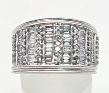 Cargar imagen en el visor de la galería, 1870 18ct White Gold 87 Natural Sparkling  Diamonds (1.65ct) Statement ring
