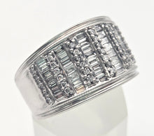 Cargar imagen en el visor de la galería, 1870 18ct White Gold 87 Natural Sparkling  Diamonds (1.65ct) Statement ring
