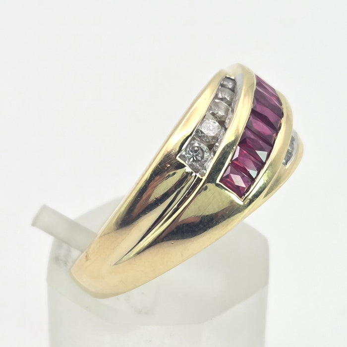 6443:Vintage 18ct Gold Rubies Natural Diamonds Tiered Crossover Ring