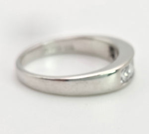 1932 18ct White Gold Natural Diamonds (0.8ct) Channel Set Ring
