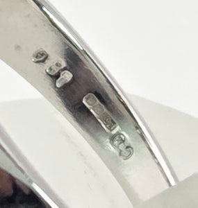 1932 18ct White Gold Natural Diamonds (0.8ct) Channel Set Ring