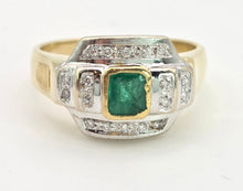 Cargar imagen en el visor de la galería, 1949 Art  Deco Style 18ct Gold Emerald 18 Natural Diamonds Geometric Set Ring
