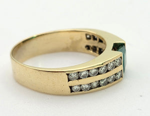 2307 Vintage: 18ct Gold Emerald 24 Natural Diamonds (1ct) Ring