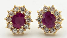 Cargar imagen en el visor de la galería, 2327 Exquisite 18ct Gold Ruby 20 Natural Diamonds (0.8ct) Stud Earrings
