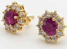Cargar imagen en el visor de la galería, 2327 Exquisite 18ct Gold Ruby 20 Natural Diamonds (0.8ct) Stud Earrings
