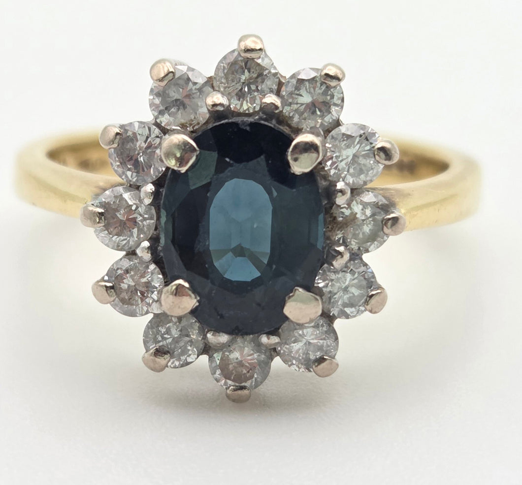 2366 18ct Gold French Blue Sapphire (1.5ct) Diamonds (0.6ct) Cluster Ring