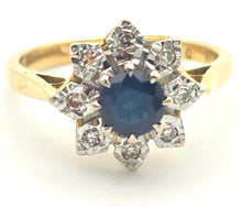 Cargar imagen en el visor de la galería, 2375 18ct Gold Cornflower Blue Sapphire Diamonds Flower Head Ring
