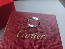 Cargar imagen en el visor de la galería, 2364: Vintage: Cartier 18ct White Gold Love Ring Size 51 - Original Box
