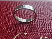 Cargar imagen en el visor de la galería, 2364: Vintage: Cartier 18ct White Gold Love Ring Size 51 - Original Box
