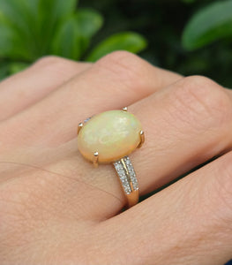 2270 Vintage: 9ct Gold Oval cabochon White Opal 20 Natural Diamonds Cocktail Ring