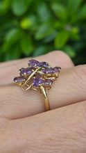 Cargar imagen en el visor de la galería, Vintage: 9ct Gold Lilac Amethysts Diamonds Floral Cluster Cocktail Ring
