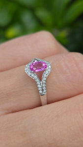 Vintage: 18ct White Gold Pink Sapphire 36 Sparkling Natural Diamonds Dress Ring