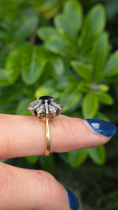 Vintage: 18ct Gold Blue Sapphire Diamonds Flower Head Ring - From 1977