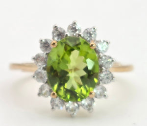 Vintage: 9ct Gold Vibrant Peridot Glacier Topaz Floral Cluster Ring