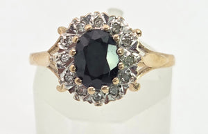 0147 Vintage: 9ct Gold Australian Blue Sapphire 16 Natural Diamonds Diana Style Cluster Ring