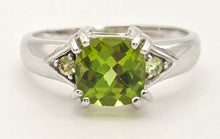 Load image into Gallery viewer, 2124 Vintage: 9ct Gold Cushion Cut Peridot Green Garnets Dress Ring
