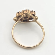 Load image into Gallery viewer, 2129 Vintage; 9ct Gold 7 Rich Red Round Cut Garnets Flower Head Ring
