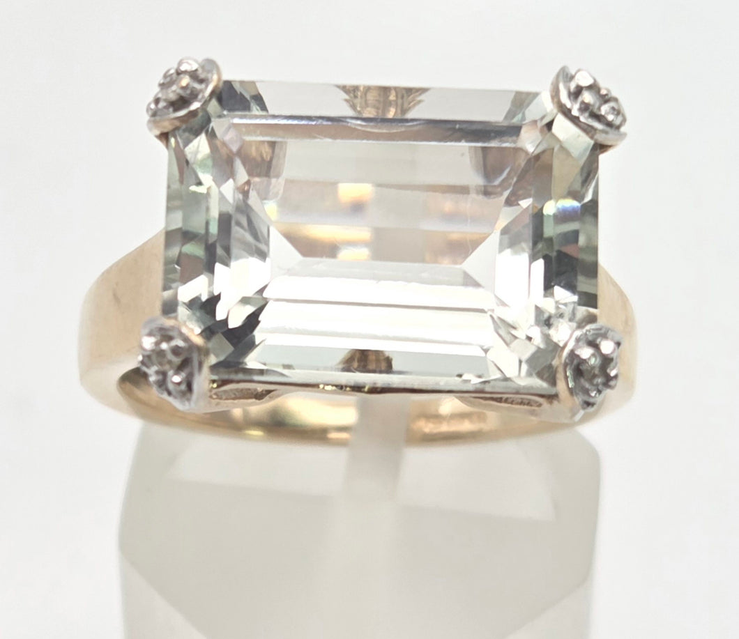 2392 Vintage: 9ct Gold Large Emerald Cut Aquamarine 16 Natural Diamonds Cocktail Ring