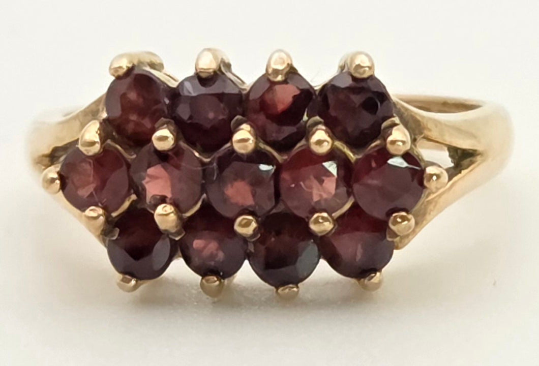 Vintage: 9ct Gold Rich Red Garnets Tiered Cluster Ring- From 1974