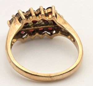 Vintage: 9ct Gold Rich Red Garnets Tiered Cluster Ring- From 1974