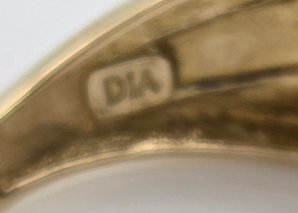 2359 Vintage: Statement 9ct Gold Natural Diamond Golden Eagle Signet Ring