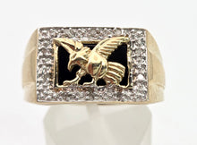 Cargar imagen en el visor de la galería, 2359 Vintage: Statement 9ct Gold Natural Diamond Golden Eagle Signet Ring
