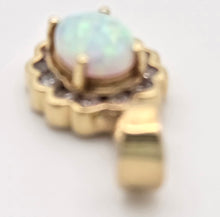 Load image into Gallery viewer, 2362 Vintage: 14ct Gold Cabochon White Opal Diamonds Pendant
