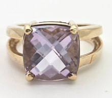 Cargar imagen en el visor de la galería, 2427 Vintage; 9ct Gold Large Lilac &quot;Rose de France&quot; Amethyst Cocktail Ring
