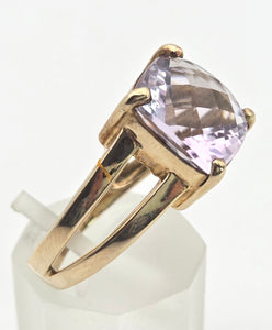 2427 Vintage; 9ct Gold Large Lilac "Rose de France" Amethyst Cocktail Ring