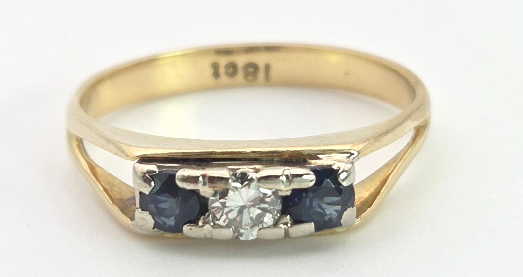 2415 Vintage: 18ct Gold French Blue Sapphires Natural Diamond 3-Stone Ring
