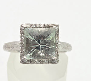 2419 Vintage: 9ct White Gold Mint Green Amethyst 16 Natural Diamonds Cocktail Ring