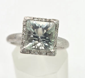 2419 Vintage: 9ct White Gold Mint Green Amethyst 16 Natural Diamonds Cocktail Ring