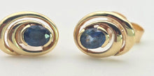 Load image into Gallery viewer, 2251 Vintage: 9ct Gold Blue Sapphires Openwork Stud Earrings
