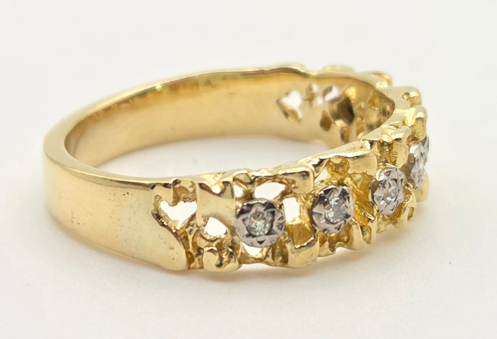 6415 Vintage: 18ct Gold Lattice Work 7 Natural Diamonds   Dress Ring