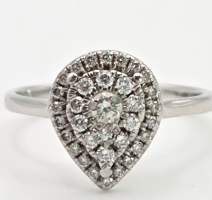 6418 Vintage: 18ct White Gold 0.50ct Diamond Pear Shaped Cluster Ring
